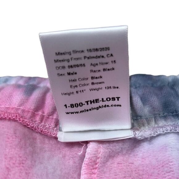 NEW CROSS COLOURS Be Part of the Movement Shorts - M - Picture 6 of 6